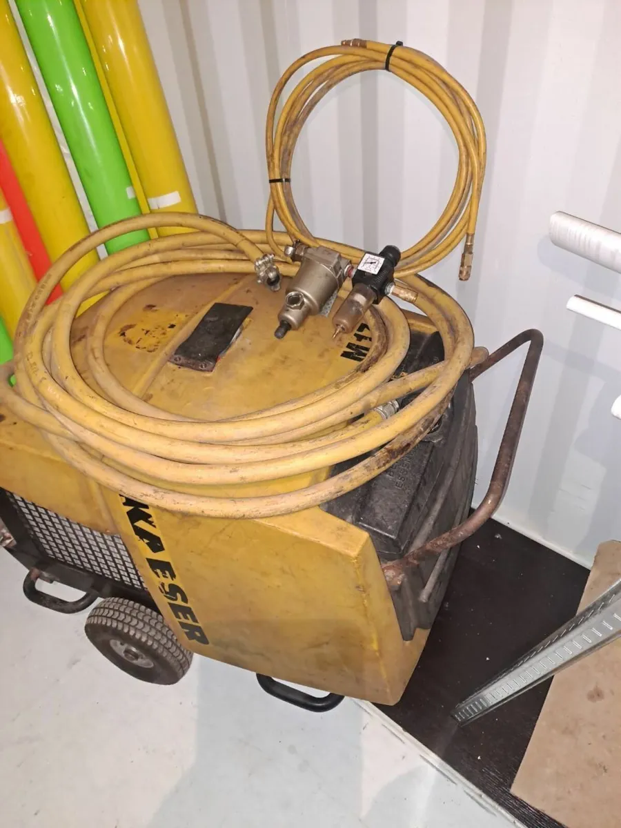 Compressor air KAESER M17 Portable engine petrol - Image 1