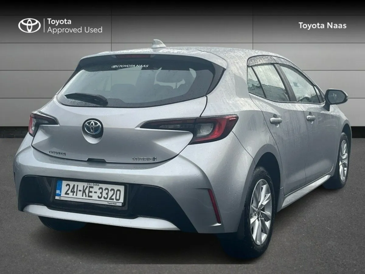 Toyota Corolla COROLLA HYBRID LUNA H/B - Image 2