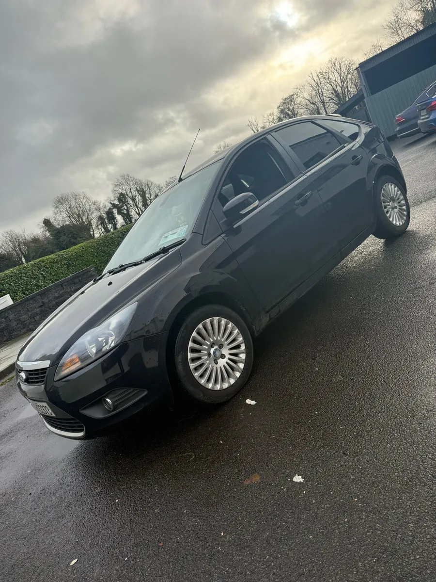 2009 Ford Focus Low Milage - Image 1