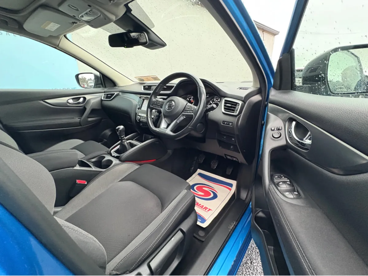Nissan Qashqai 1.5 DCI N-CONNECTA 5DR 110PS - Image 4