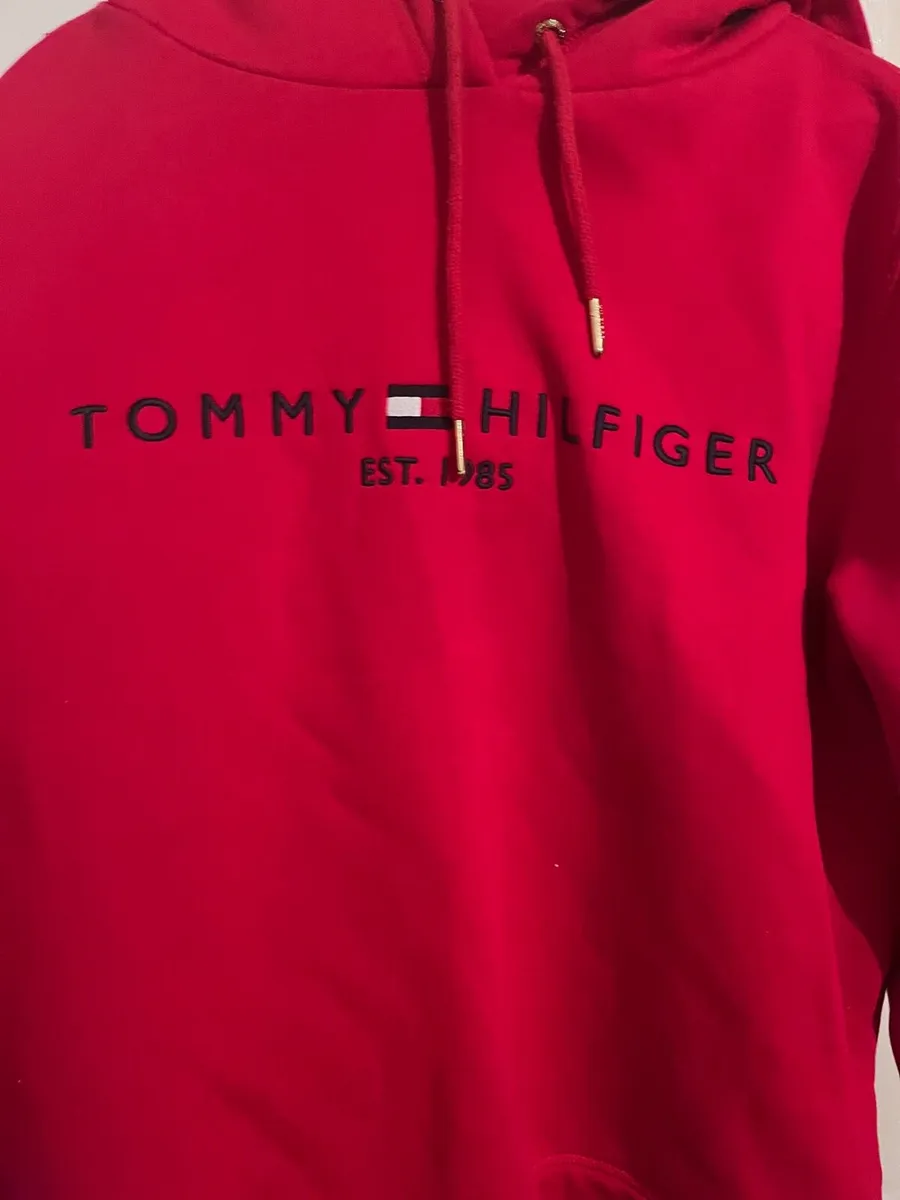 Tommy Hilfiger hoody authentic size L - Image 1