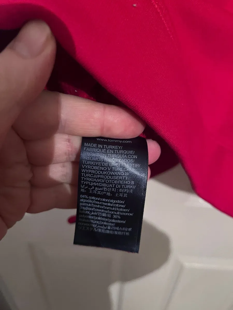 Tommy Hilfiger hoody authentic size L - Image 4
