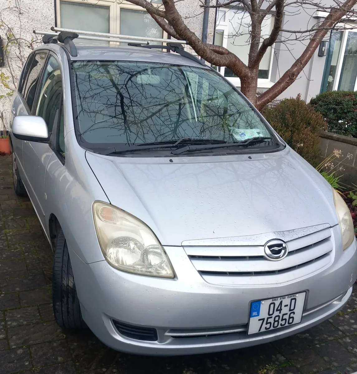 Toyota Corolla 2004 - Image 1