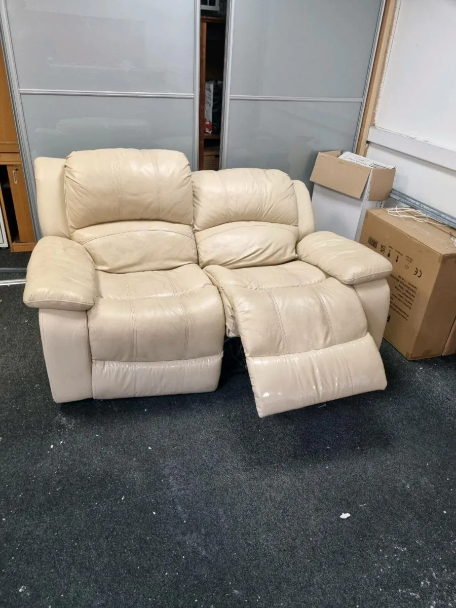 Leather recliner 2 seater couch - Image 2