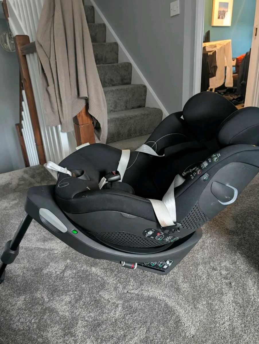 Cybex Sirona Gi i-Size 360 Car Seat iso fix - Image 2