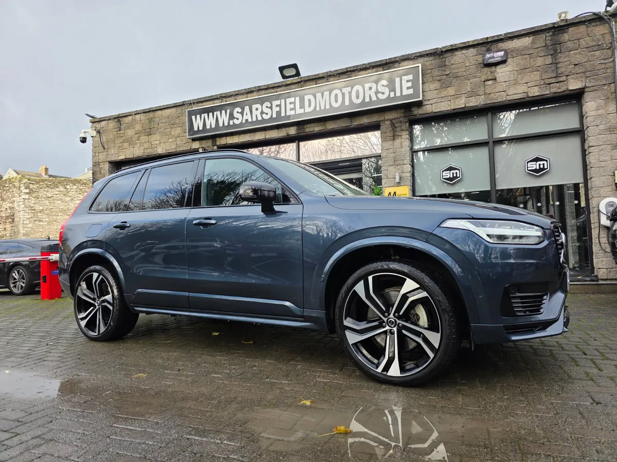 2024 VOLVO XC90 RECHARGE T8 ULTRA AWD ULIMATE DARK - Image 4