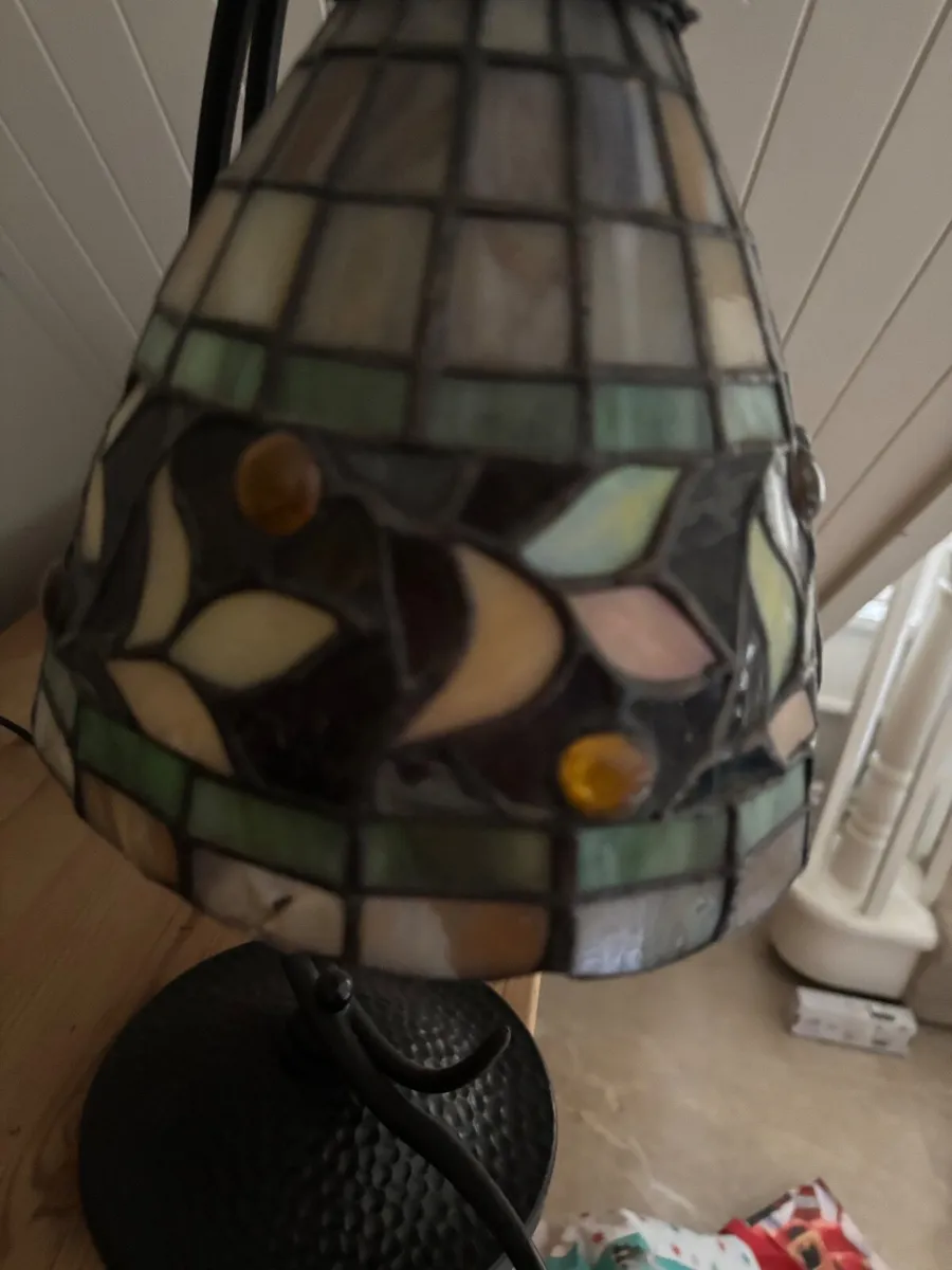 Tiffany Lamp - Image 2