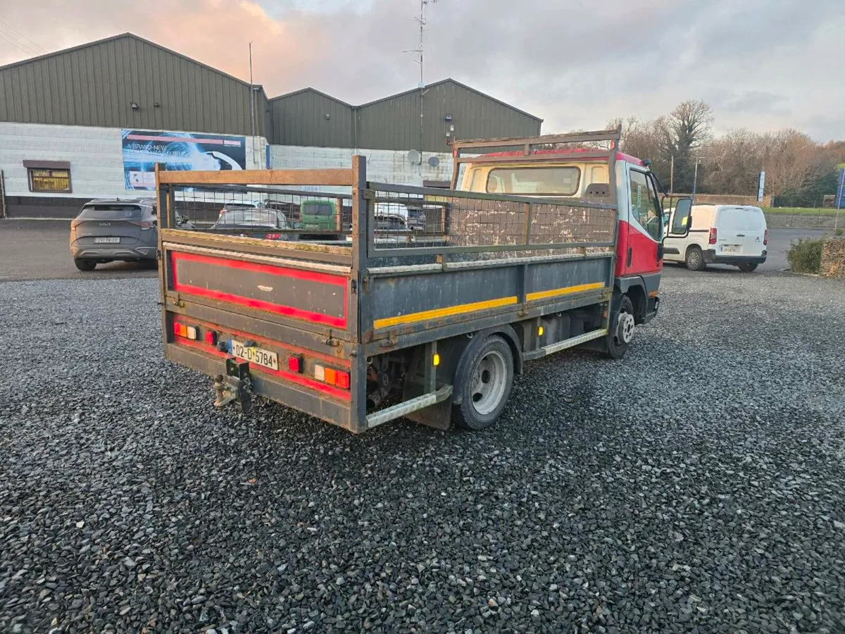 Mitsubishi Canter landcruiser hilux dyna l200 x5 - Image 4