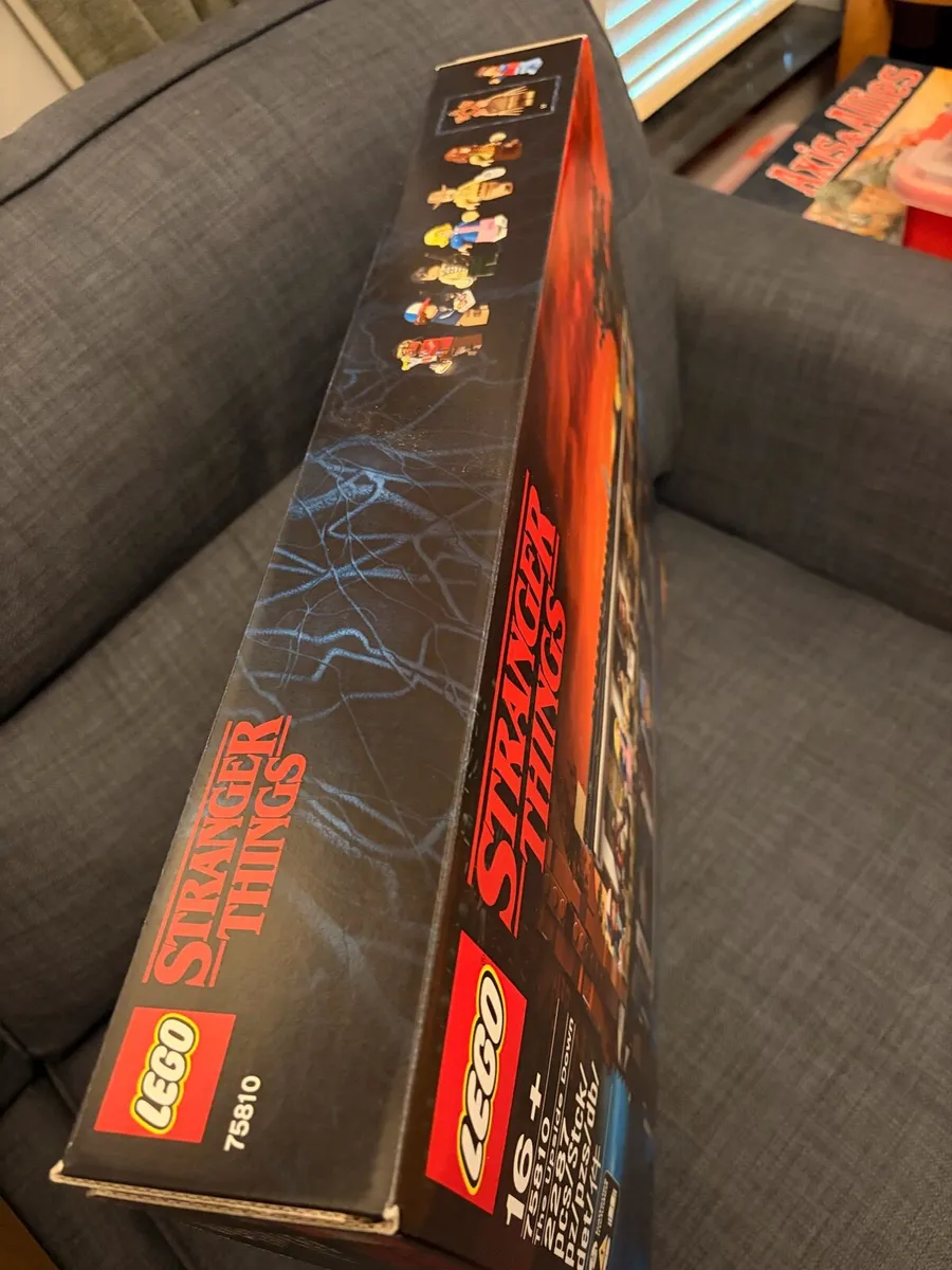 LEGO Stranger Things – The Upside Down (75810) - Image 4