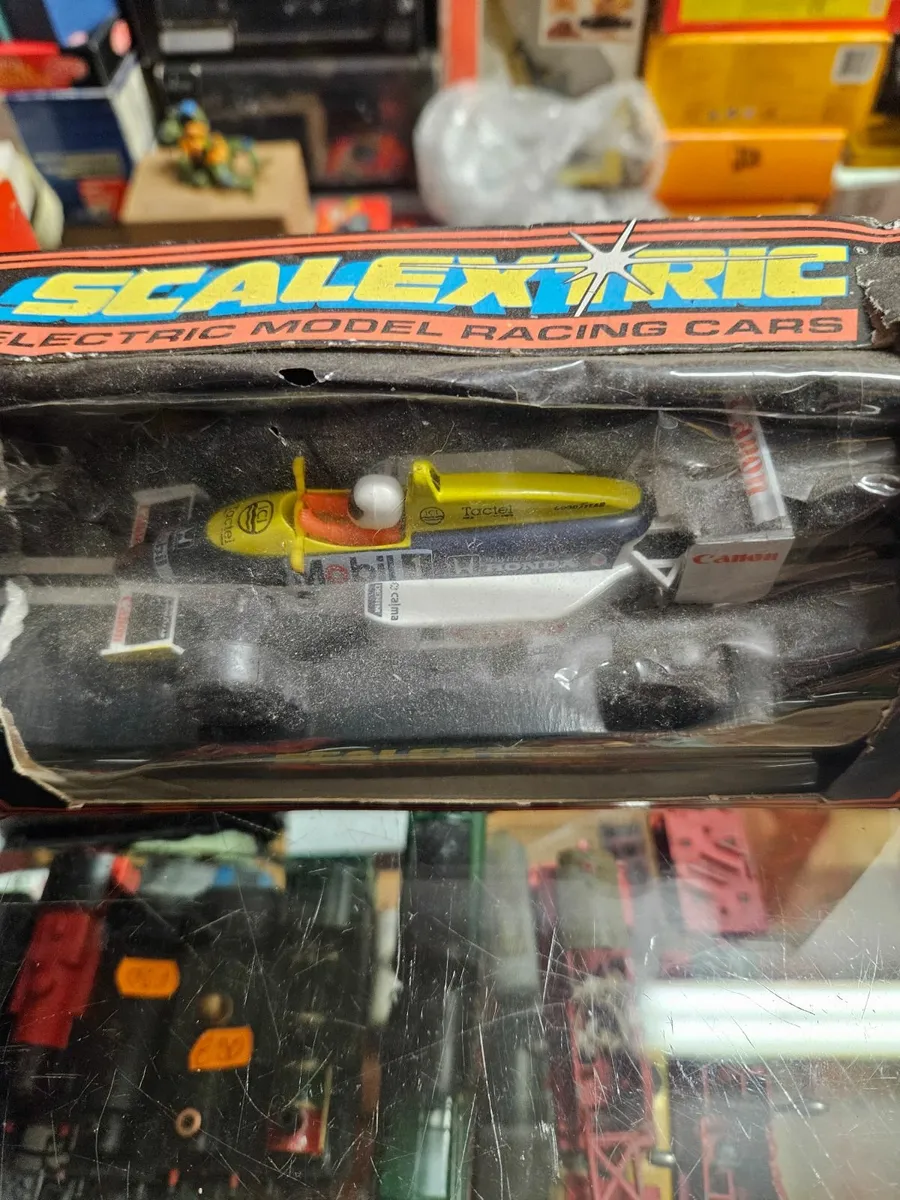 Vintage Scalextric Formula 1 - Image 1