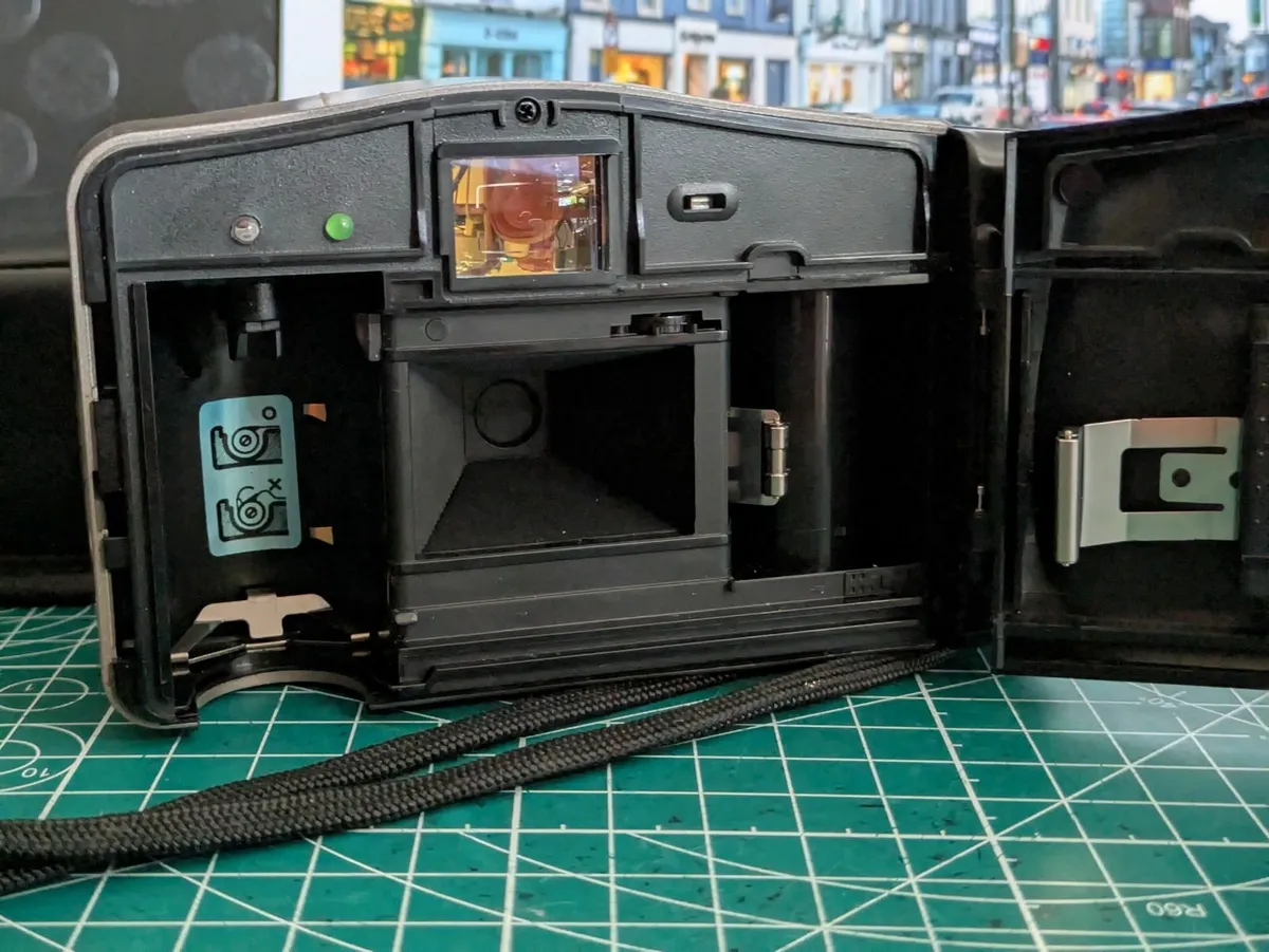 🎞️  Minolta AF -Big Finder compact film camera - Image 4