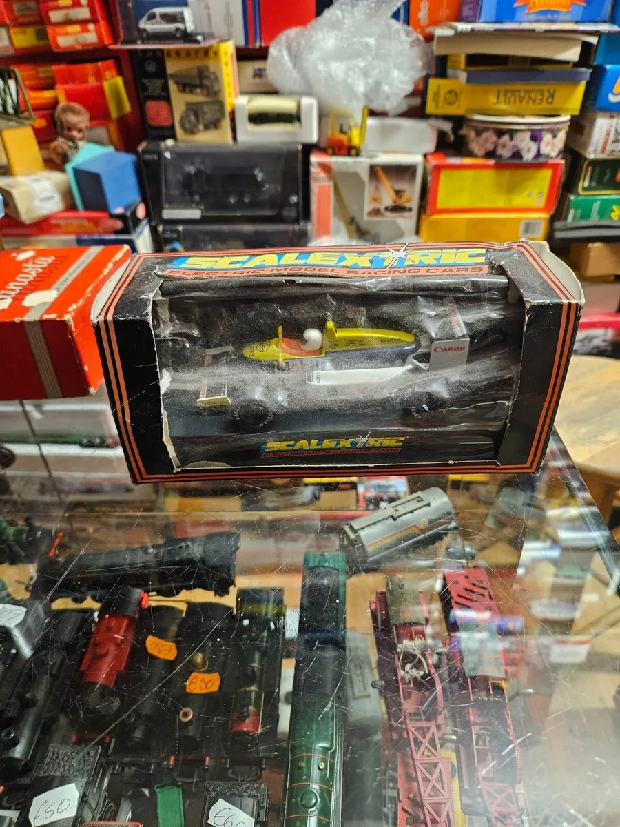 Vintage Scalextric Formula 1 - Image 3