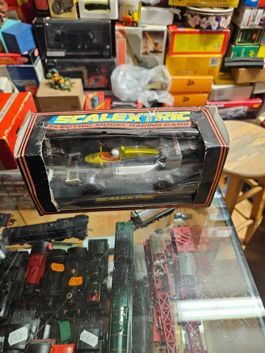 Vintage Scalextric Formula 1 - Image 4