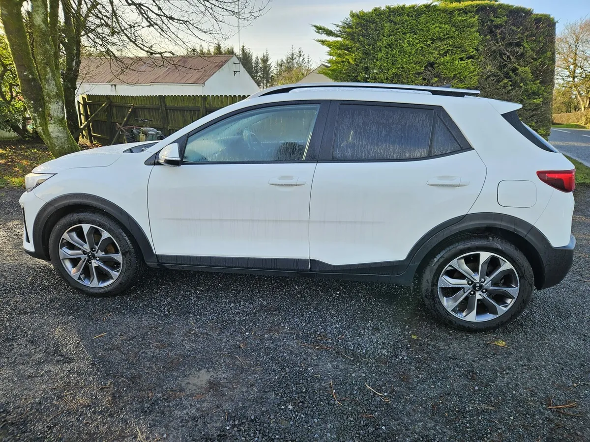 2019 Kia Stonic 3 - Image 2