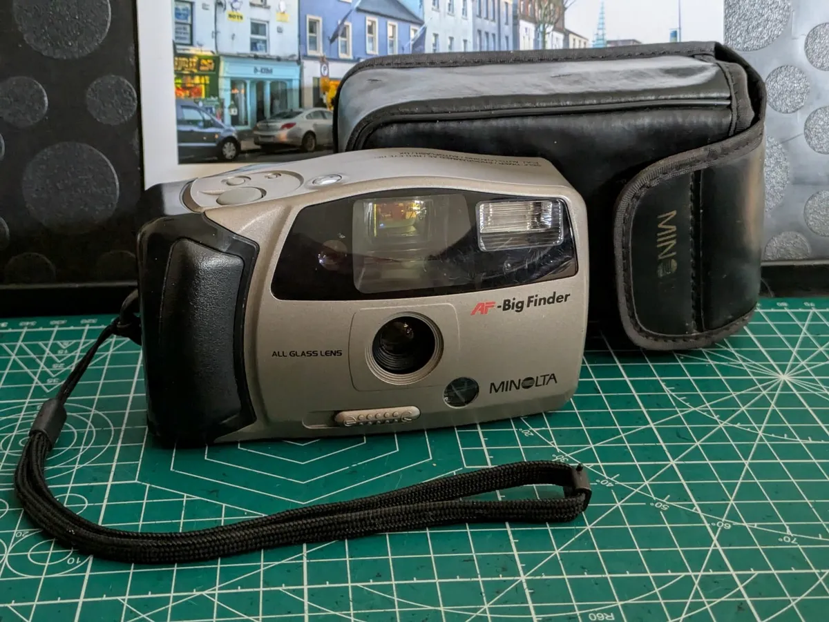 🎞️  Minolta AF -Big Finder compact film camera - Image 1