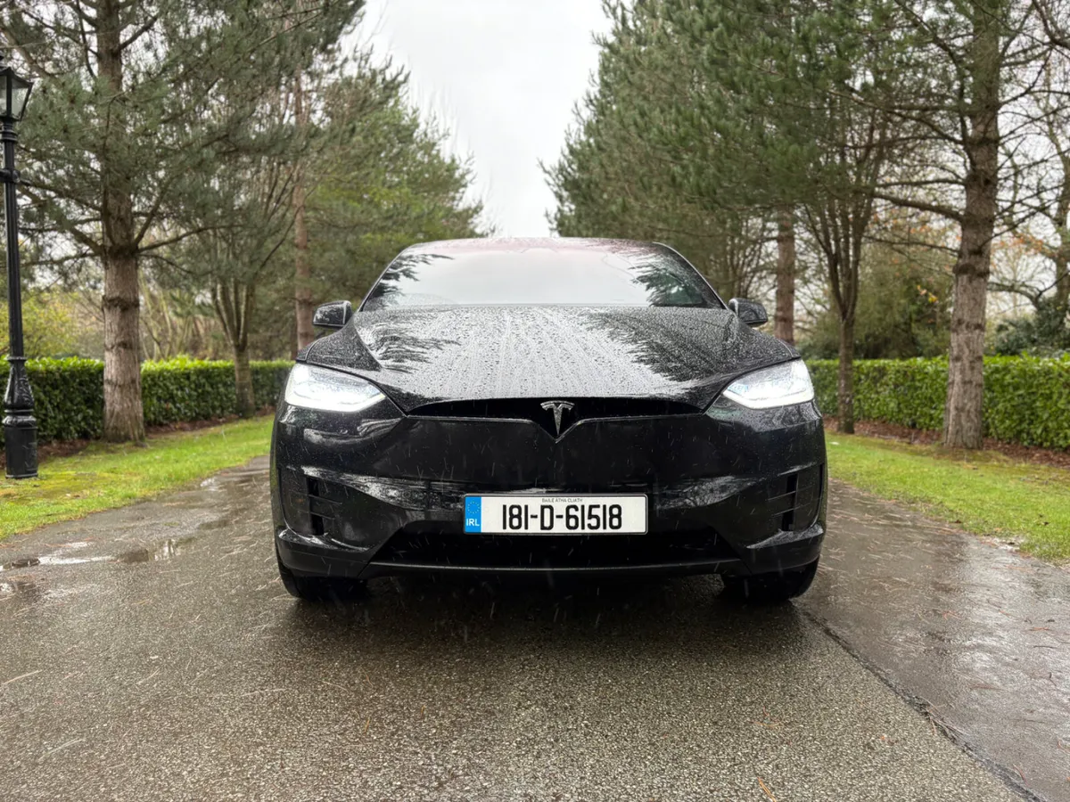 Tesla Model X 2018 - Image 4