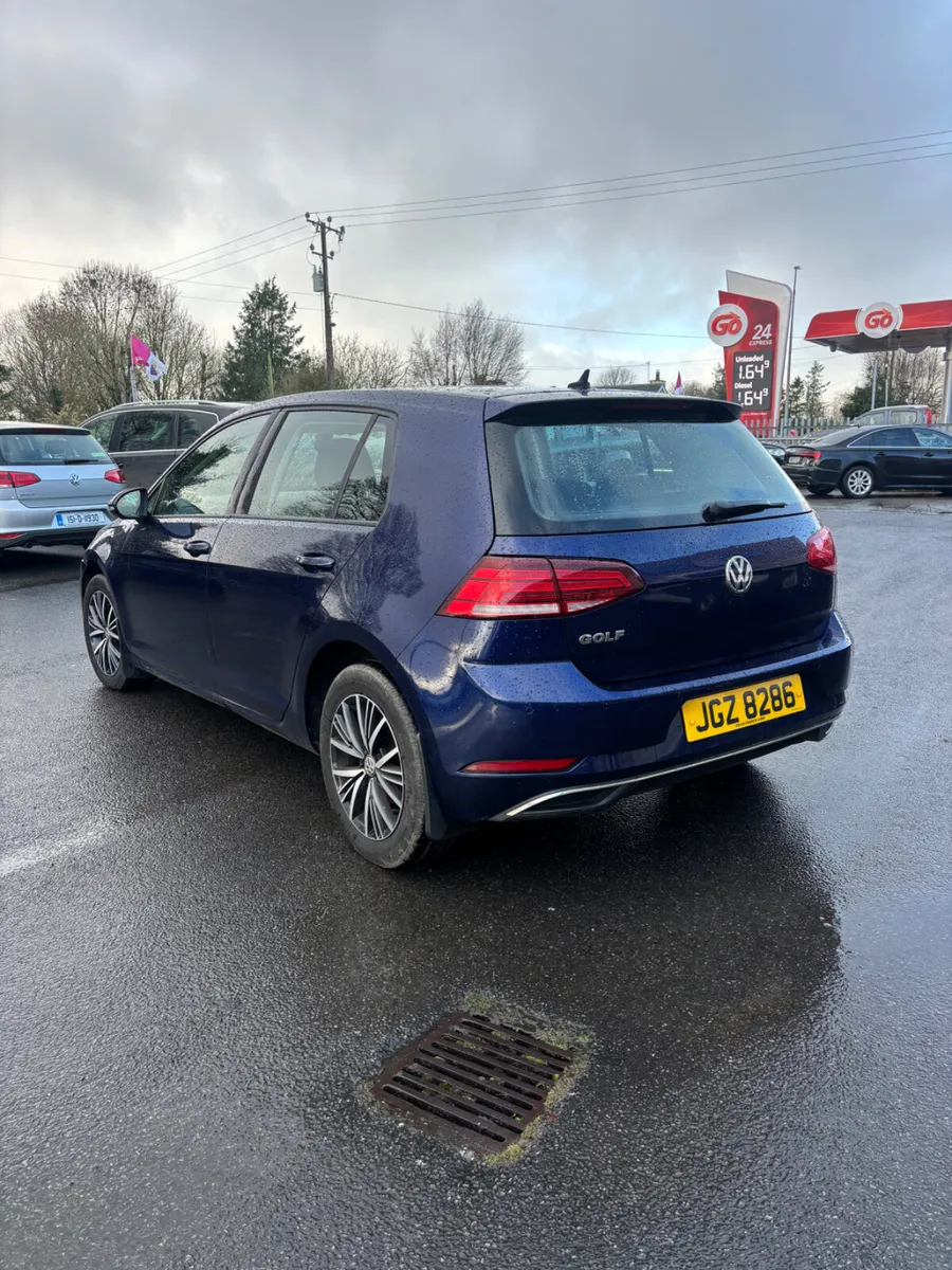 2018 Volkswagen Golf SE TSI - Image 4