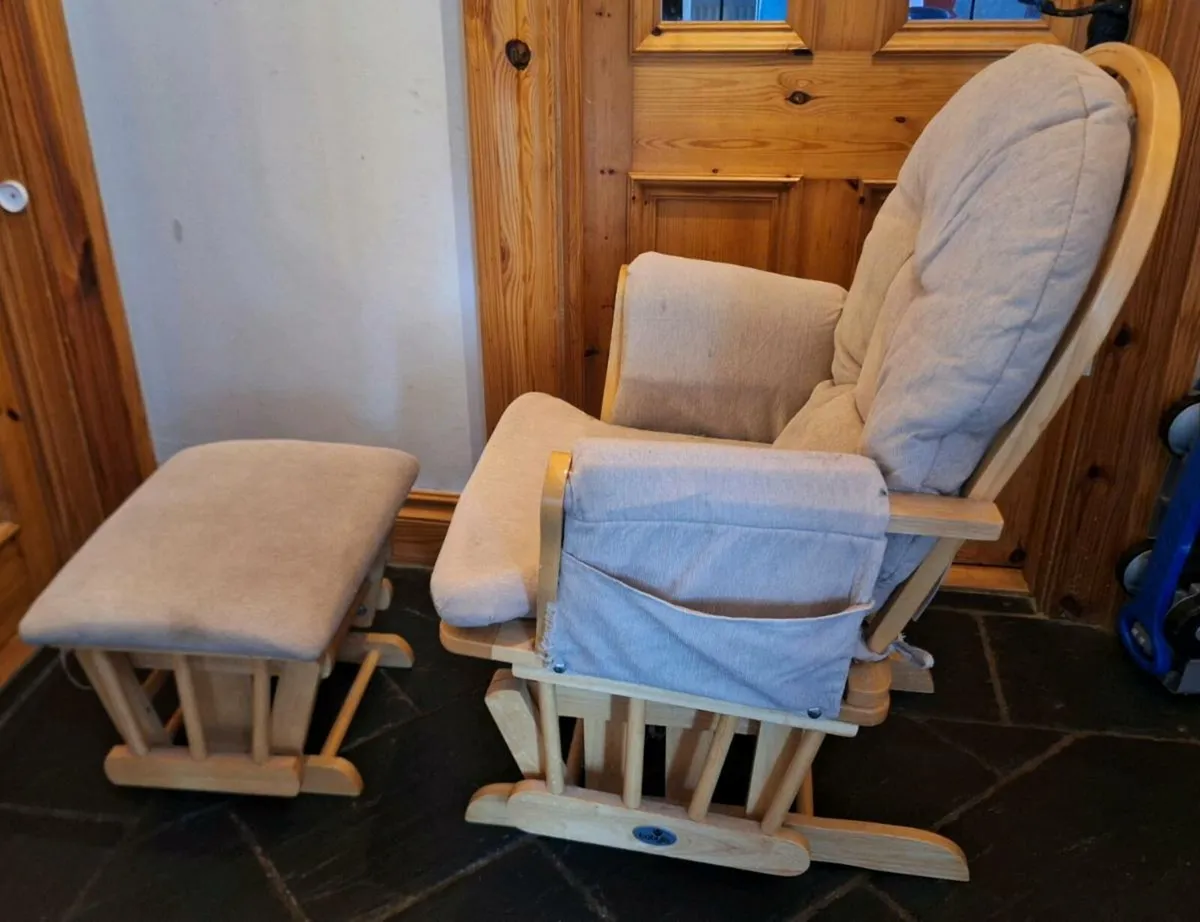 Glider rocking nursing chair & footstool - Image 2