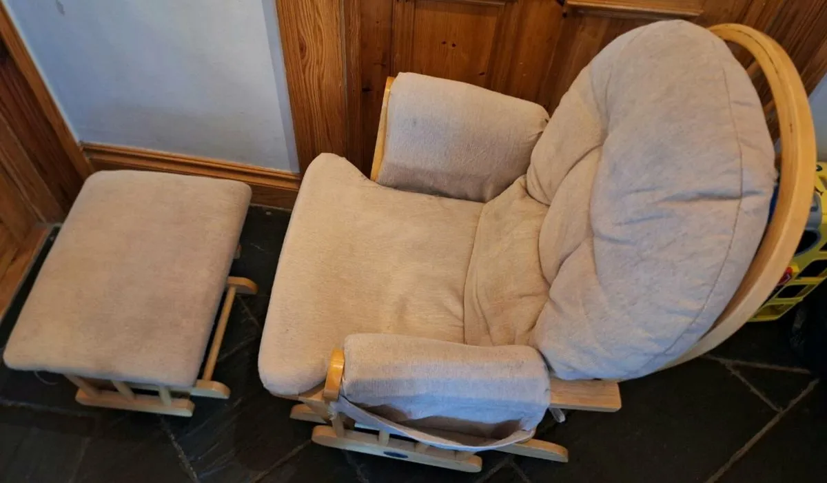 Glider rocking nursing chair & footstool - Image 3