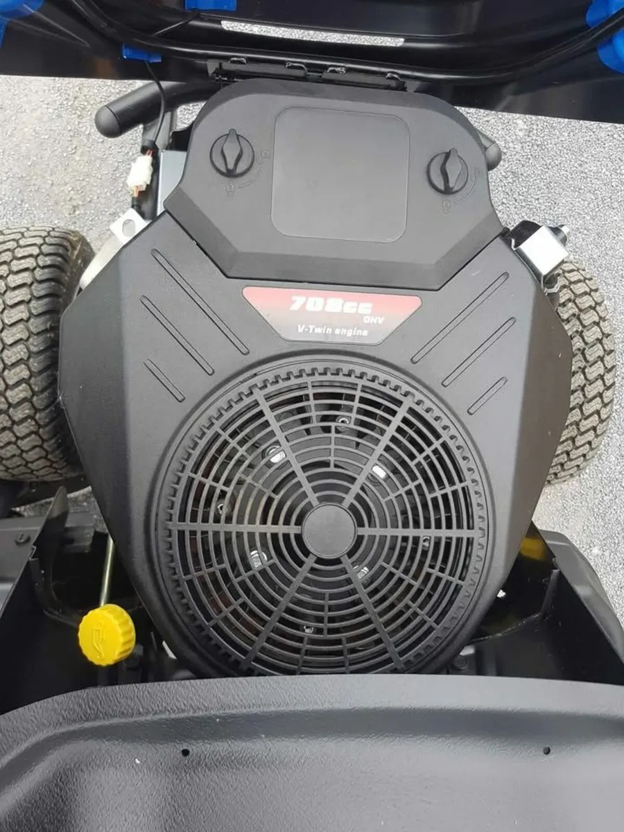 SECO RIDE ON MOWER - FOR HIRE - Image 4