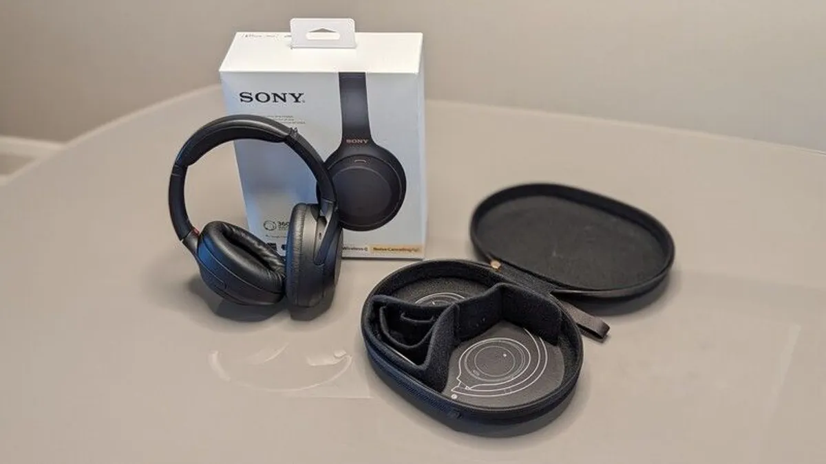 Sony WH-1000XMA Wireless Noise Cancelling Headset - Image 1