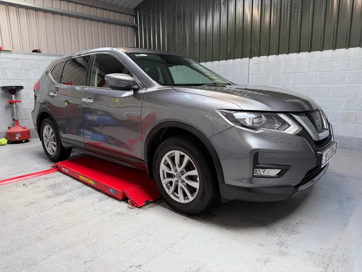 Nissan X-Trail 2019      7 Seats ! - Image 1