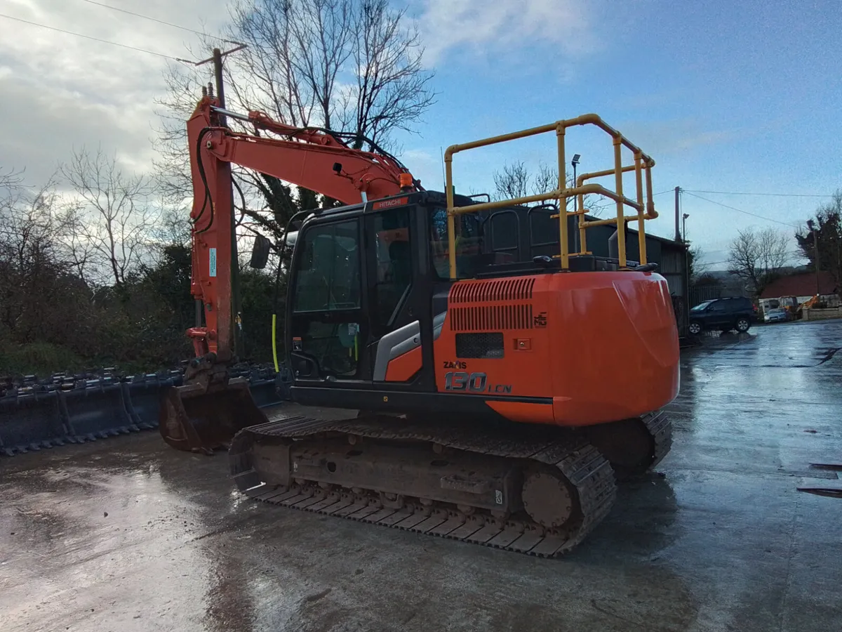 HITACHI ZX130-7   (3580  HRS) - Image 4