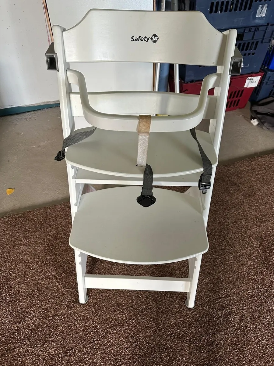 High Chair for sale - Image 1