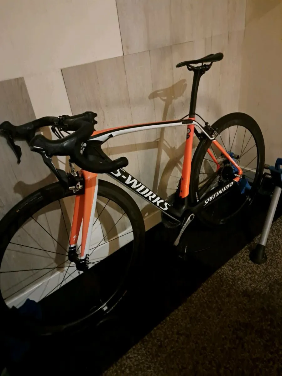S WORKS TARMAC CARBON ROAD BIKE - Image 1