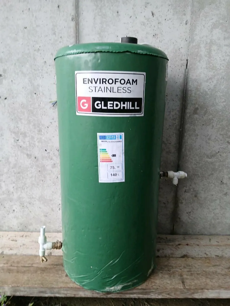 Hot & Cold Water Tanks - Image 1