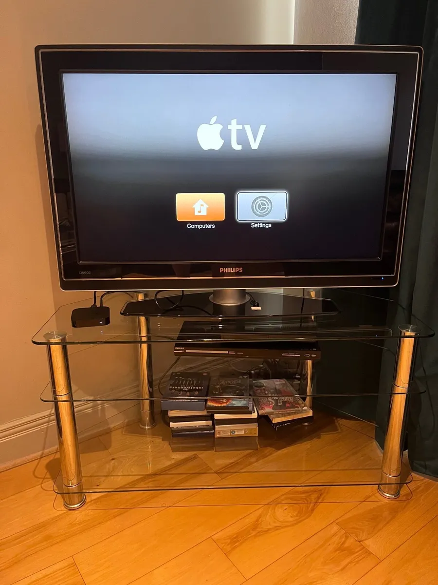 TV and glass stand / shelves
