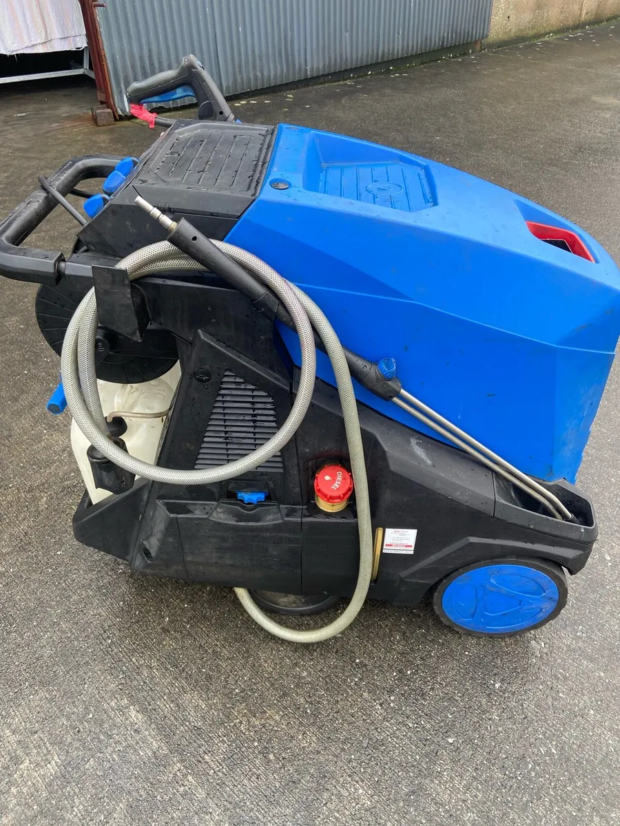 Nilfisk power washer - Image 3