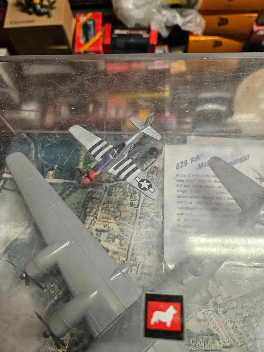 Corgi B29 and Fighter Escort - Image 4