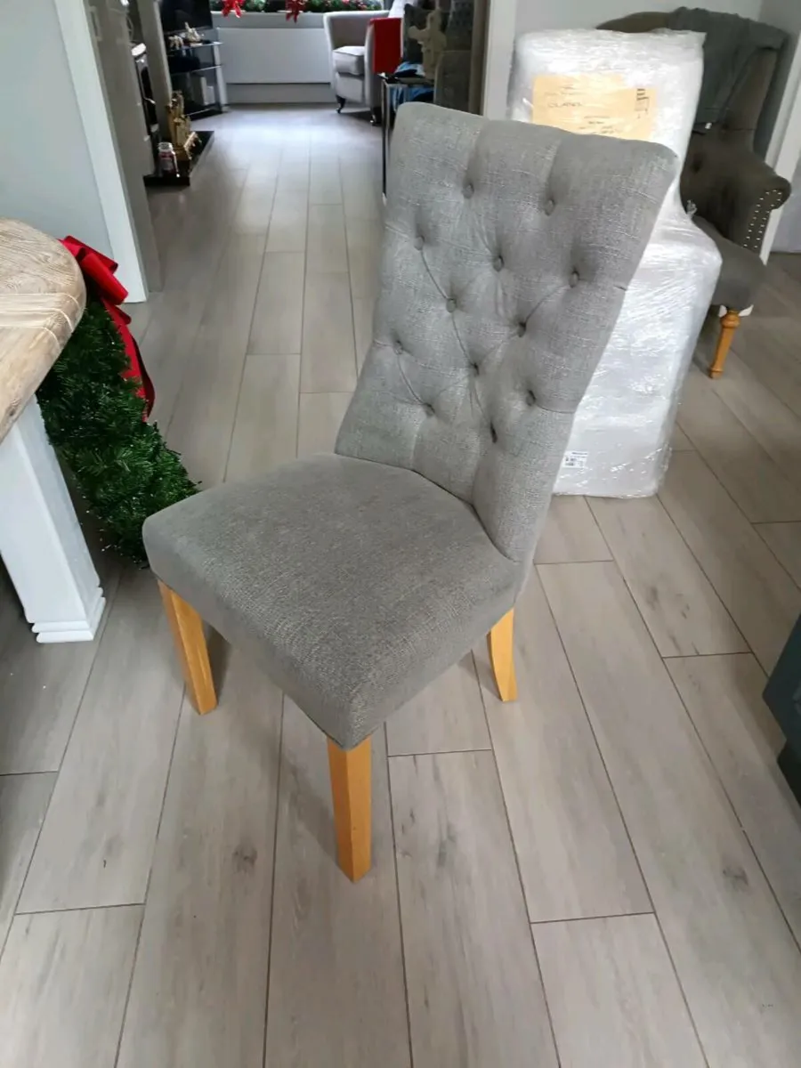 4 chairs , and 3 kitchen bar stools. - Image 2