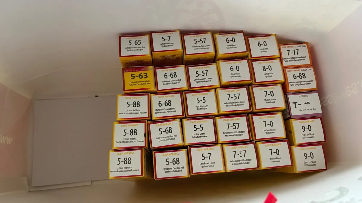 hair salon  supplies - Image 1