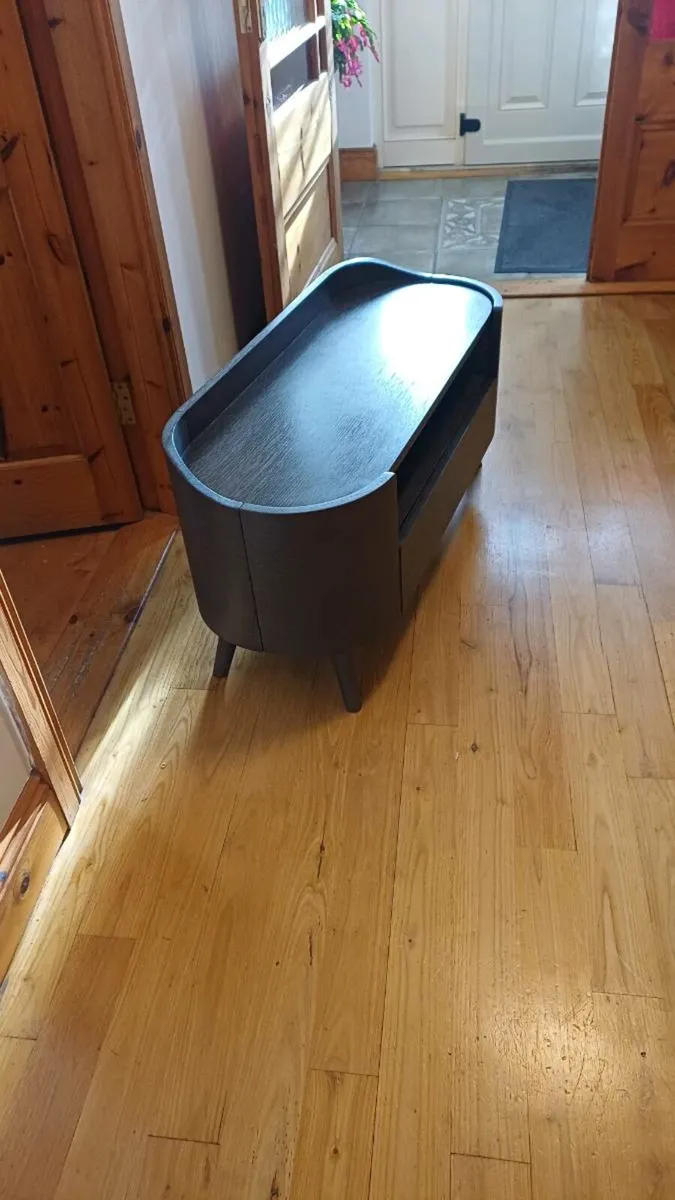 Compact TV media unit - Image 2