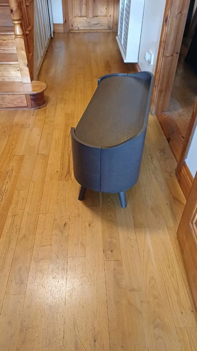 Compact TV media unit - Image 3