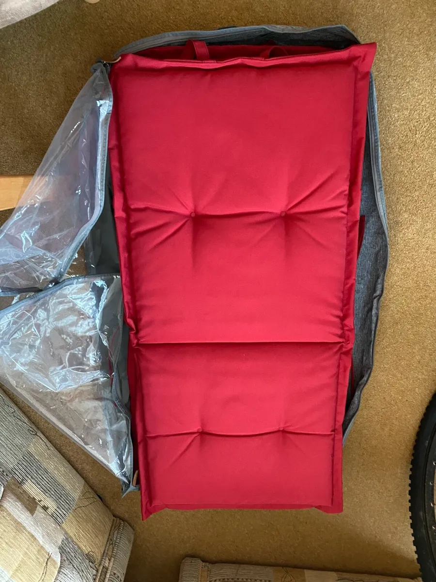 Garden chair cushions
