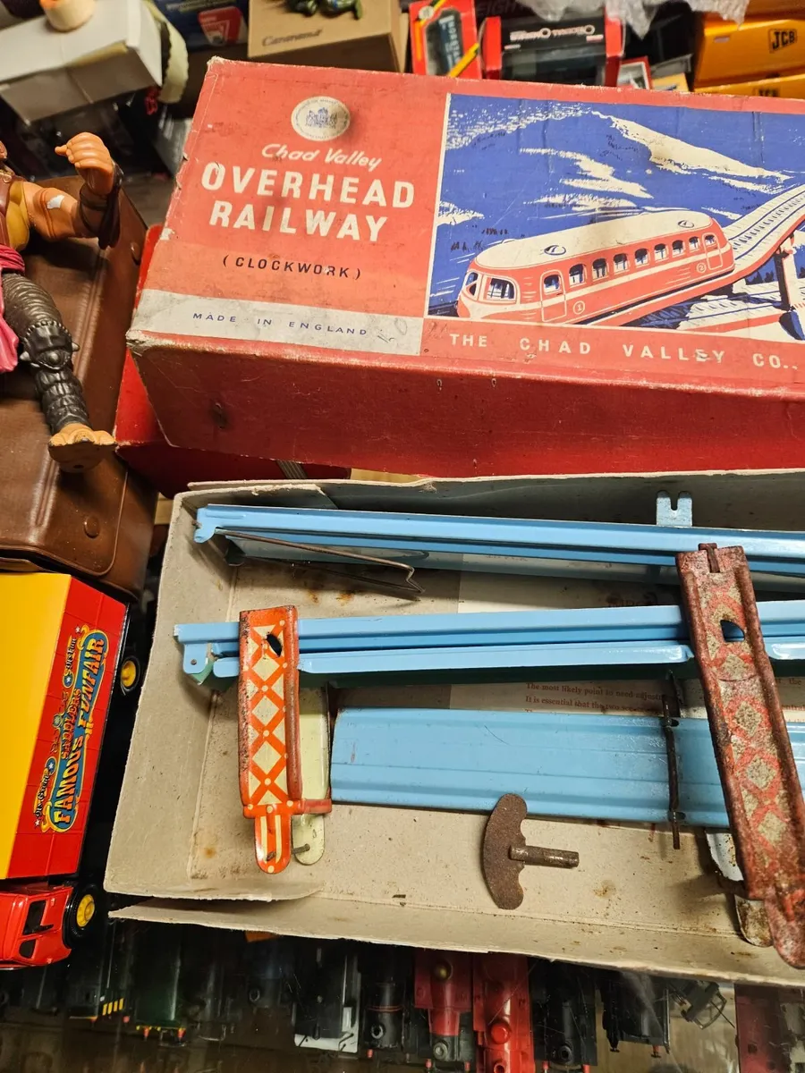Vintage Chad Valley Pressed Steel Overhead Railway - Image 2