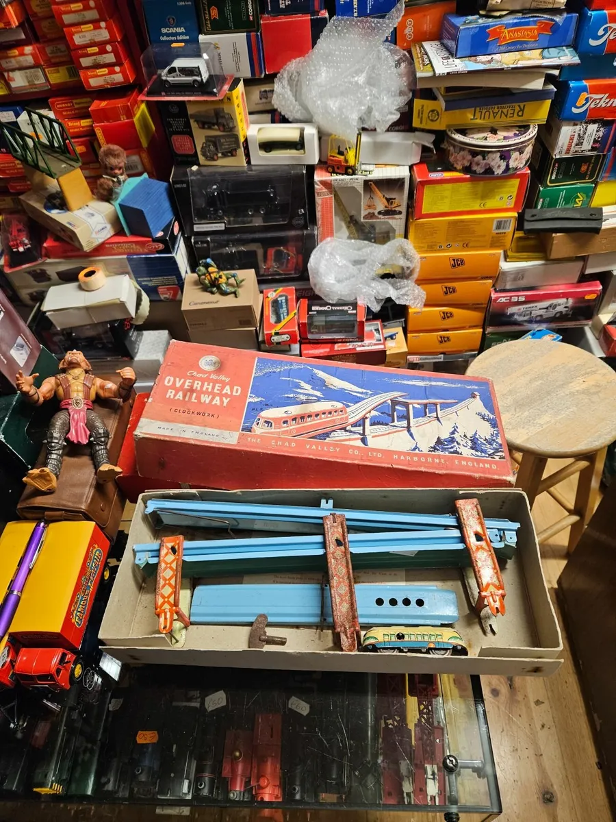 Vintage Chad Valley Pressed Steel Overhead Railway - Image 3