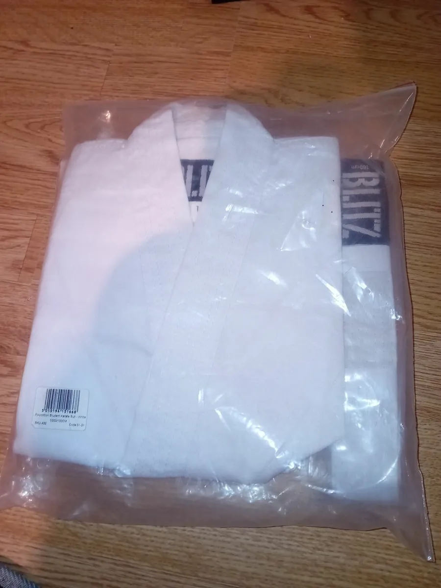 Karate suit