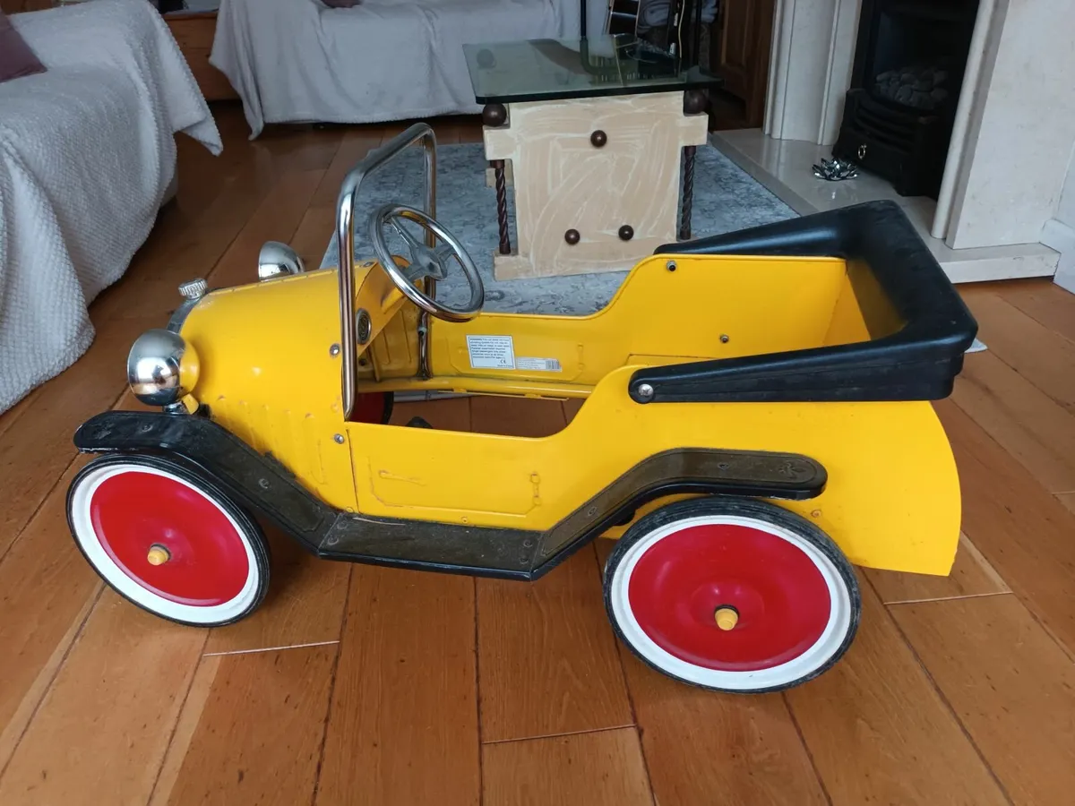 Child Pedal Car - Image 3