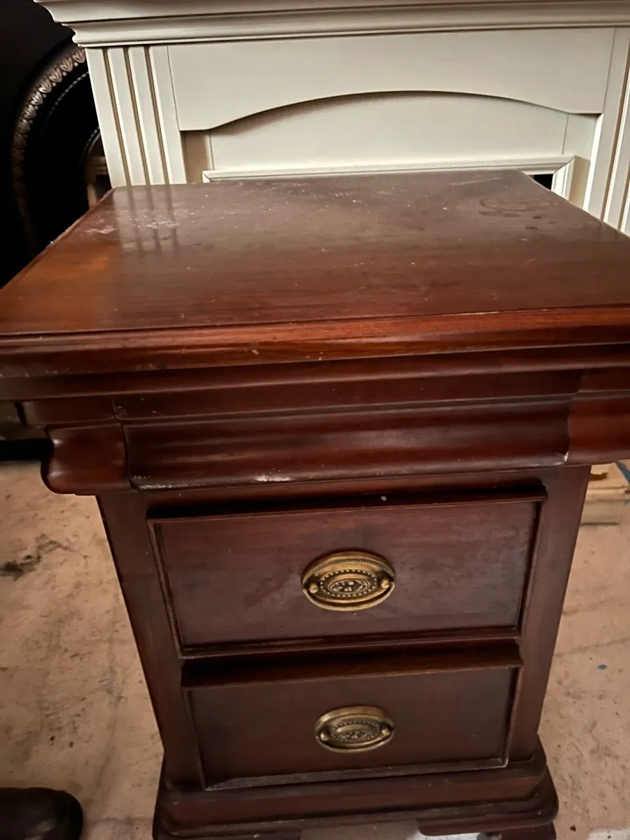 Bedside cabinets - Image 2