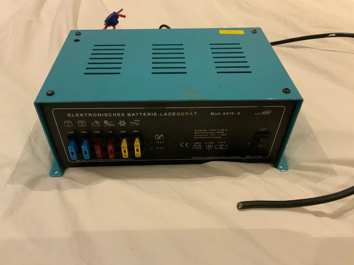 Ladegerat Battery Charger - Image 3