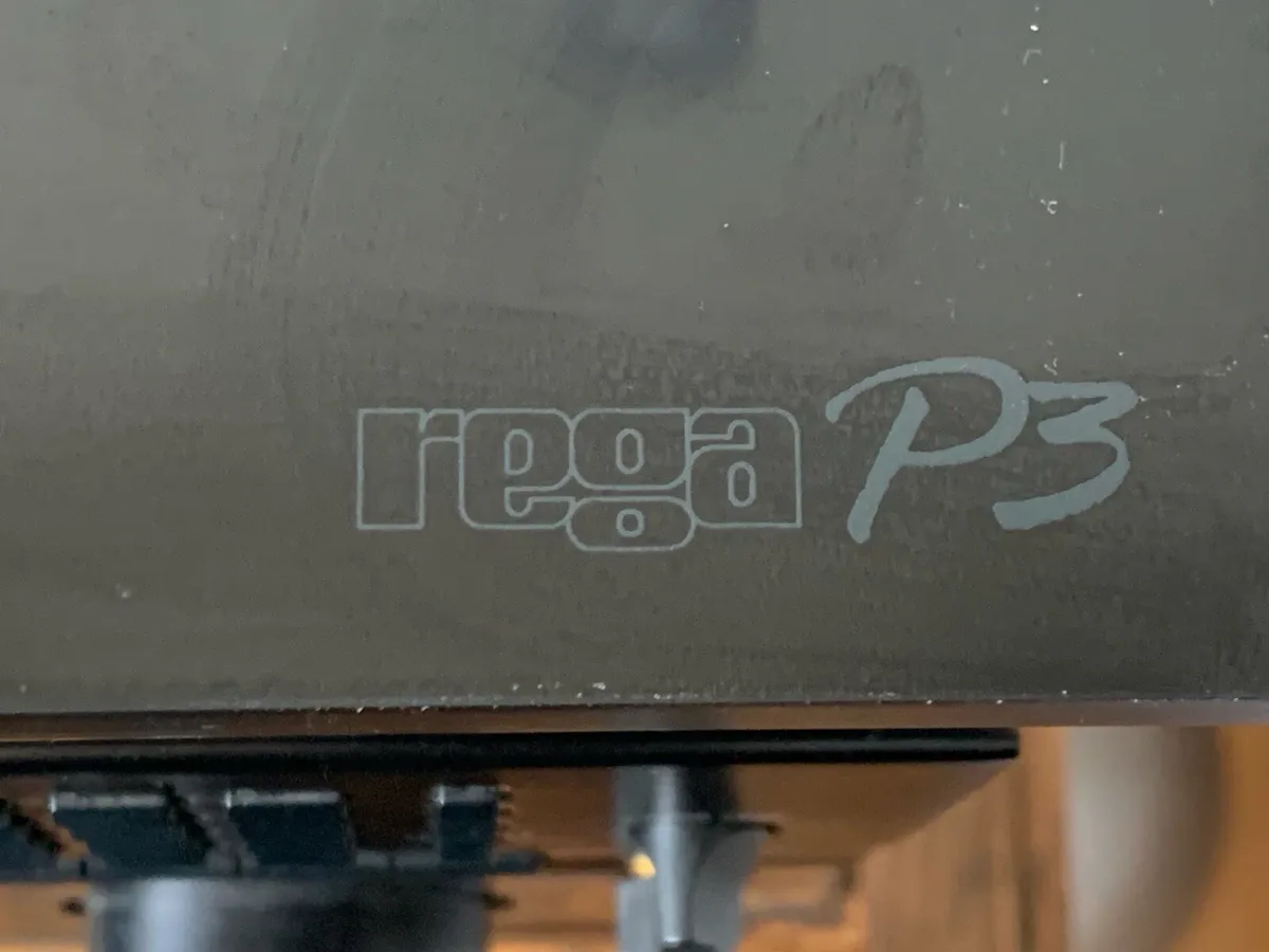 Rega P3 turntable - a fabulous Christmas Prezzie - Image 1
