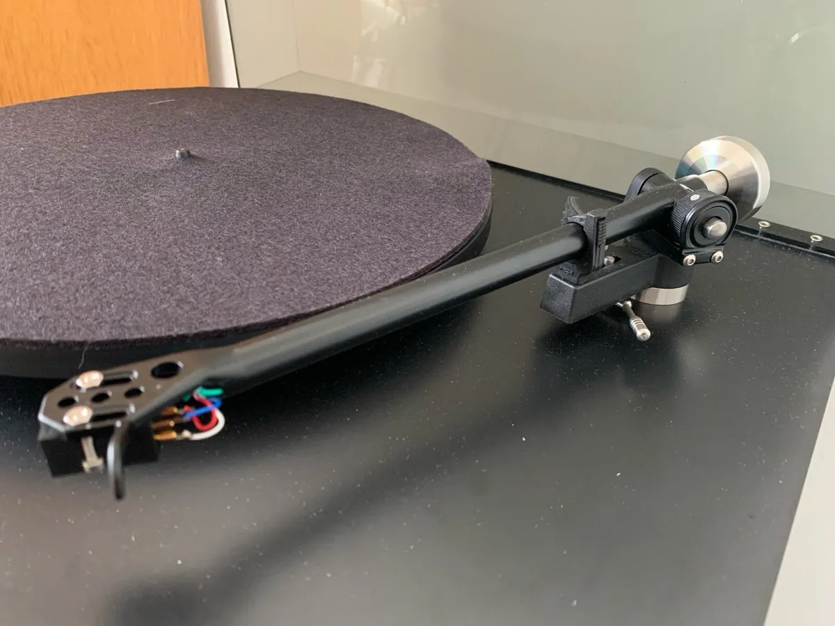 Rega P3 turntable - a fabulous Christmas Prezzie - Image 4