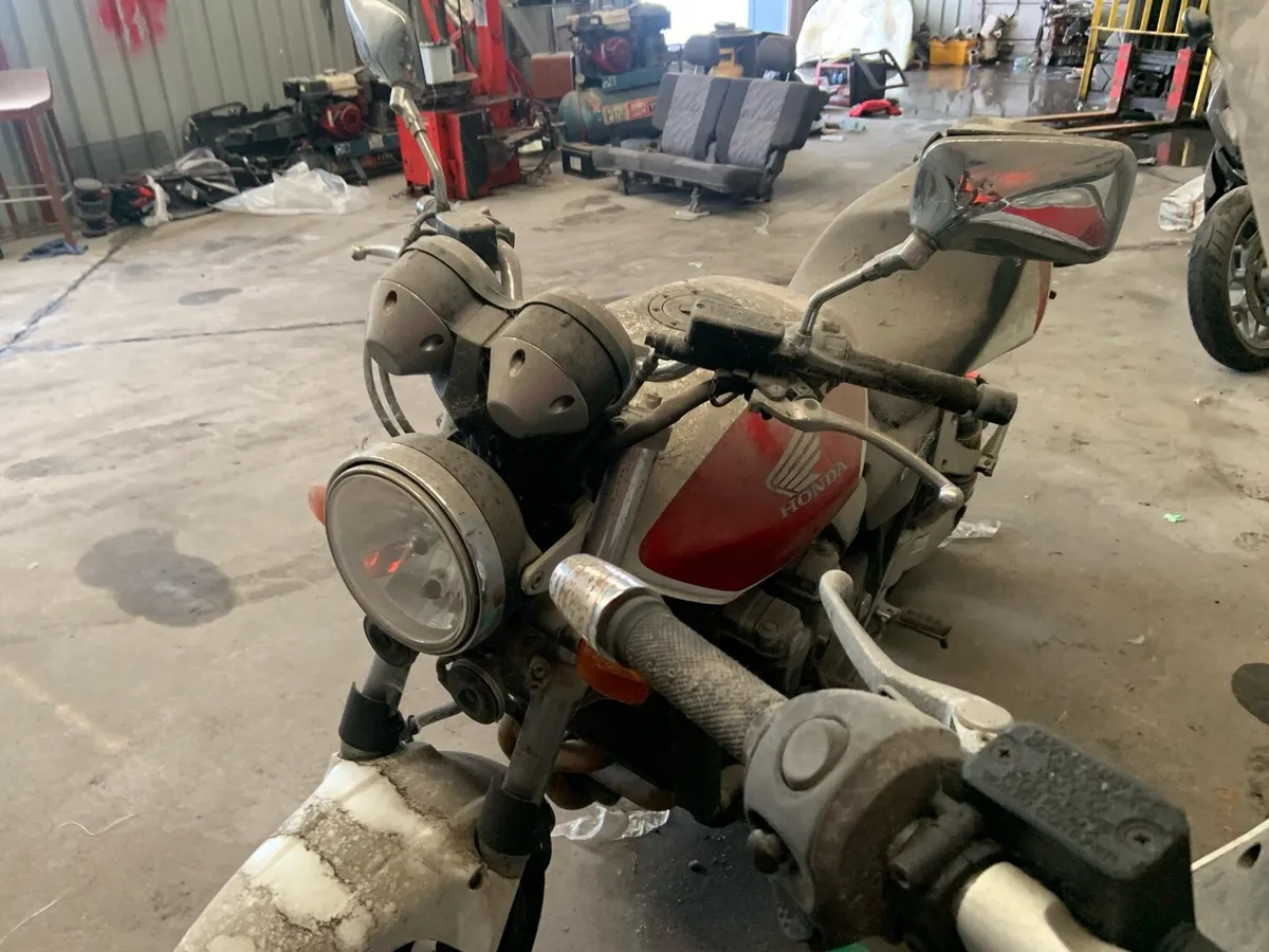 Honda cb1300 2004 - Image 2