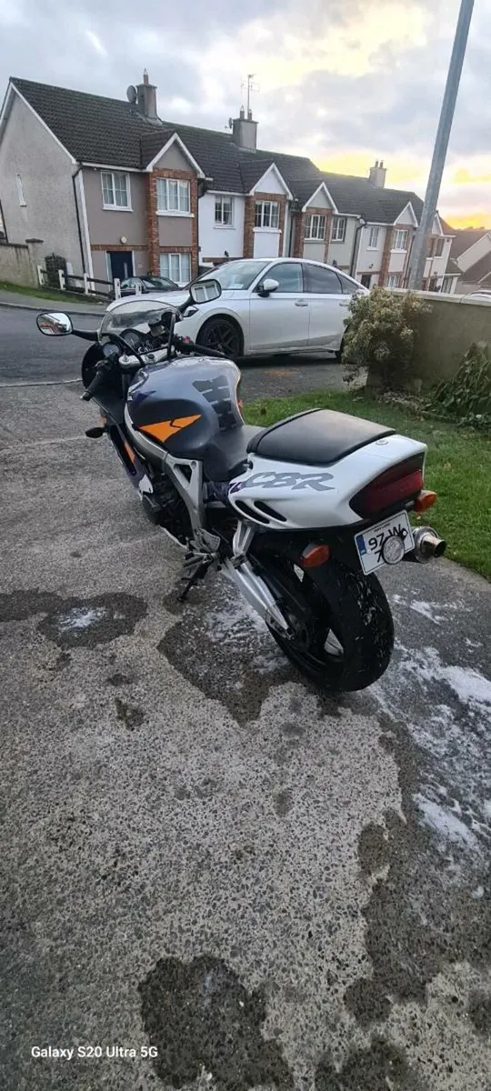 Cbr900rr fireblade - Image 4