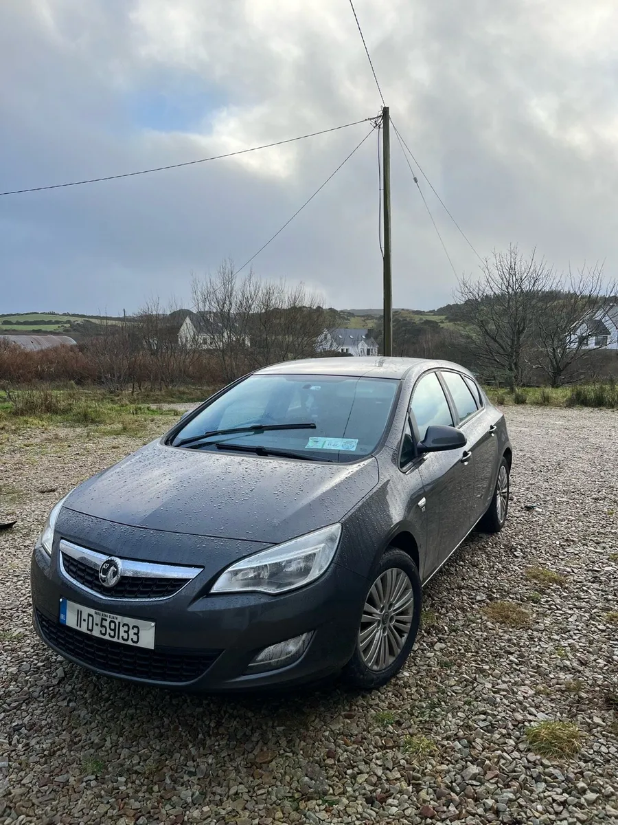 Vaxhall Astra 2011 CDTi ecoflex - Image 1