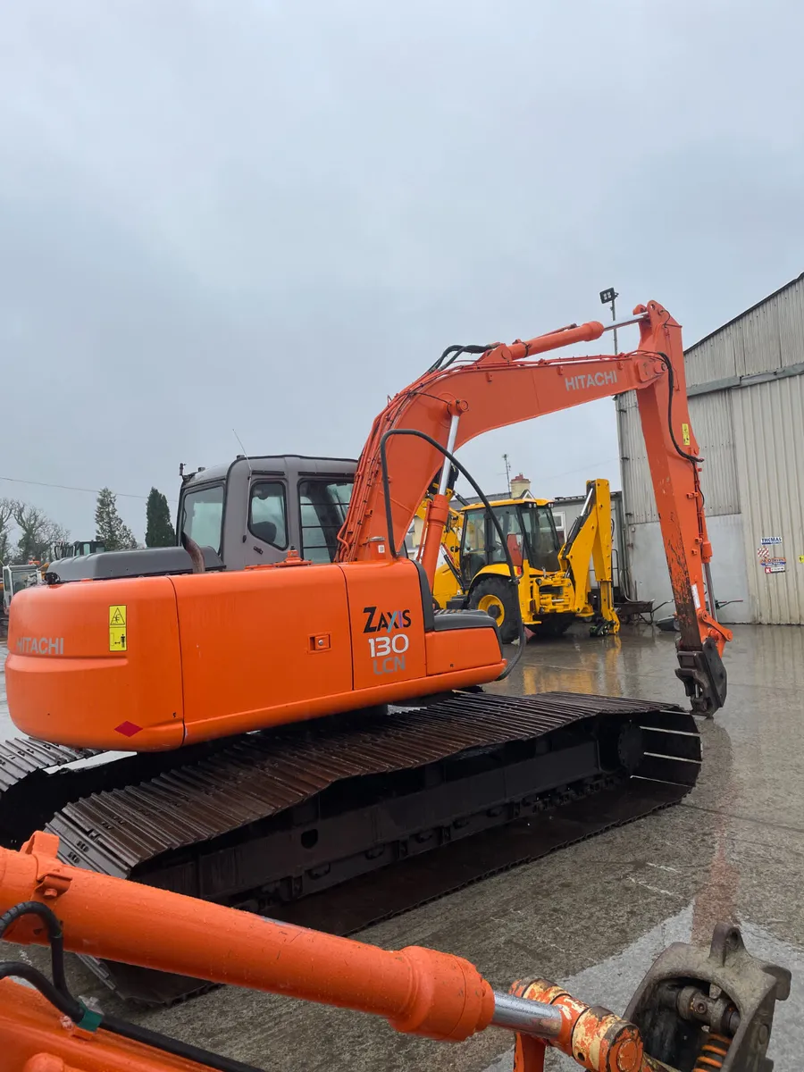 HITACHI ZX130-1 Bogmaster - Image 3